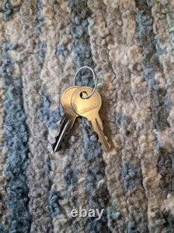 2 x Thule 591 Roof Mount Cycle Bike Rack Bicycle Carrier Thule