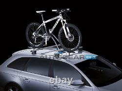 2 x Thule FreeRide 532 Car Roof Mount Cycle Carrier Bike Rack + T-Tracks + Locks