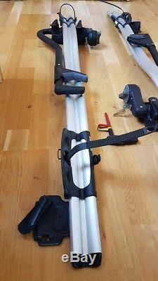 2 x Thule car roof bar rack bike cycle Carriers excellent condition x2 key
