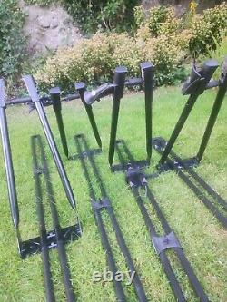 4 Thule bike cycle carriers 599 Good Condition, Will Sell Separately