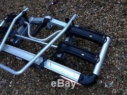A Thule EC G6 EURO CLASSIC 928 / 929 LED mounted car 3 bicycle carrier bike