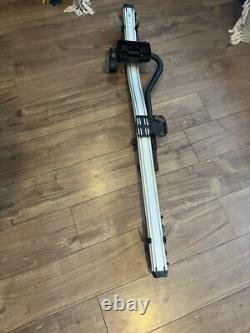 Audi TW6. 8T0071128 Roof Mounted Cycle/Bike Carrier Genuine Audi 8T0.071.128