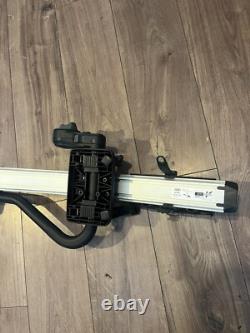 Audi TW6. 8T0071128 Roof Mounted Cycle/Bike Carrier Genuine Audi 8T0.071.128