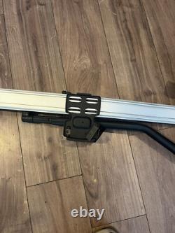 Audi TW6. 8T0071128 Roof Mounted Cycle/Bike Carrier Genuine Audi 8T0.071.128