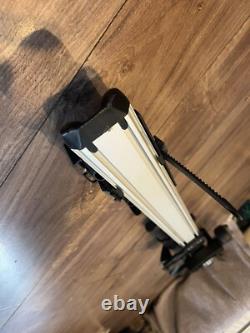 Audi TW6. 8T0071128 Roof Mounted Cycle/Bike Carrier Genuine Audi 8T0.071.128