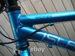 Islabikes Beinn 26 Teal Great Condition + Islabikes Carrier and Mudguards