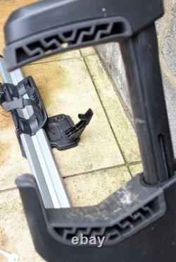 Kia Branded Thule 598 ProRide Bike Carrier Roof Mounted Locking Cycle Rack (1)