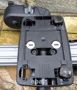 Kia Branded Thule 598 ProRide Bike Carrier Roof Mounted Locking Cycle Rack (2)