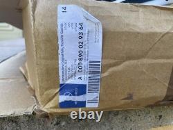 NEW Genuine Mercedes-Benz Easy Fix Cycle Bike Carrier Rack A0008900293