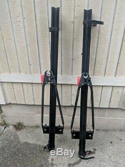 Pair of YAKIMA Lockjaw Bike Carrier Trays Rack for Round Bars Free Ship