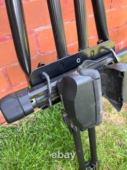 Roof rack + 4 Bike Carriers -Thule