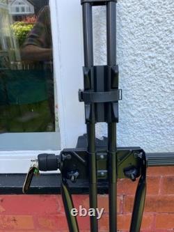 Roof rack + 4 Bike Carriers -Thule