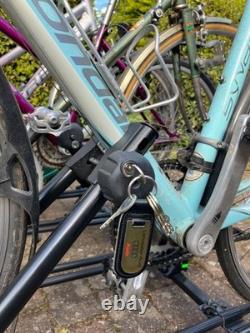 Roof rack + 4 Bike Carriers -Thule