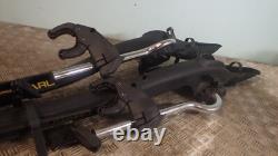 Subaru pair of roof cycle bike carriers new genuine