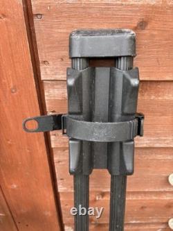 Thule 575 set of 4 Cycle / Bike Carrier roof mounted, lockable