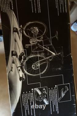 Thule 598 Silver ProRide Roof Mount Cycle / Bike Carrier Brand New Boxed