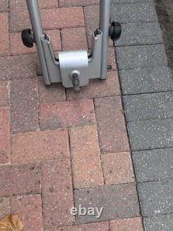 Thule Bike Carrier Cycle Rack. Carries Up to 4 Bikes. For use With A Tow Bar