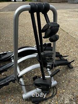 Thule Compact Towbar Mounted 3 Bicycle Carrier With Lights