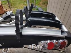 Thule EuroClassic G5 909 3 Bike Cycle Carrier- Attaches to Vehicles TowBall