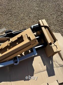 Thule Euroclassic G6 929 three-bike carrier + additional clasp for fourth bike