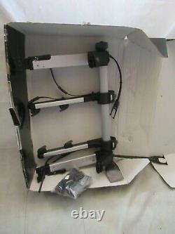 Thule OutWay Rear-Mount Bike Carrier 2021 2 Bike Black/Silver Used