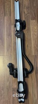 Thule ProRide 591 roof-mounted cycle carrier