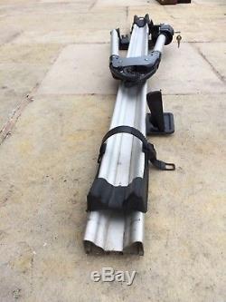 Thule Proride 591 Roof Bike Carrier x2, roof bars x2 and Thule Tour roof carrier