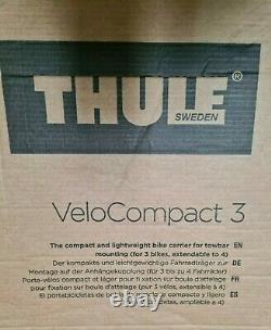 Thule VeloCompact 927 3 Bike 7-pin Towbar Mounted Bike Carrier