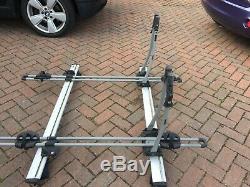 Thule Wing Bar roof rack and 2 532 bike carriers to fit car with roof bars
