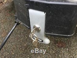 Thule back rack towball mounted carrier roofrack fiamma cycle bike block camping
