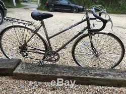 Vintage' Dawes Shadow Ladies Small Frame Touring Bicycle with Rear Carrier