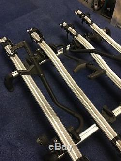 X4 Thule ProRide 591 Bike Carriers & Renault Scenic Roof Bars (2009-2016)