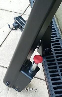 Yakima DoubleDown 4 Bike Carrier Cycle Rack 2 inch Hitch Towbar Receiver 8002424